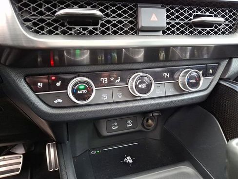 Used 2025 Acura ADX A-Spec image 16