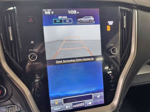 Used 2022 Subaru Outback Premium image 15
