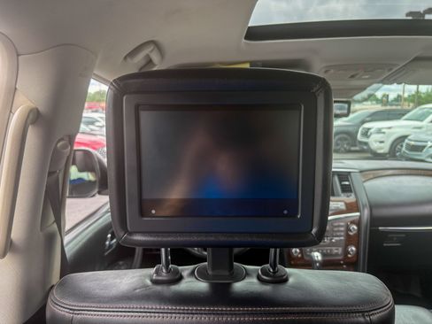Used 2020 Nissan Armada Platinum w/ Captain's Chairs Package AWD/4WD image 25
