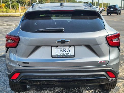 New 2026 Chevrolet Trax RS w/ Sunroof Package image 5