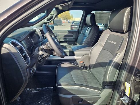 New 2026 RAM 3500 Laramie AWD/4WD image 12