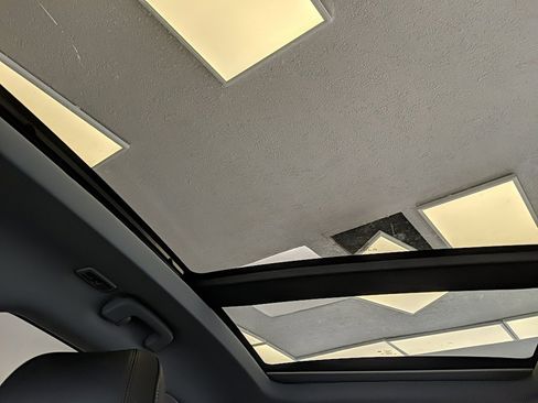 Used 2020 Lincoln Corsair Reserve w/ Equipment Group 201A image 31