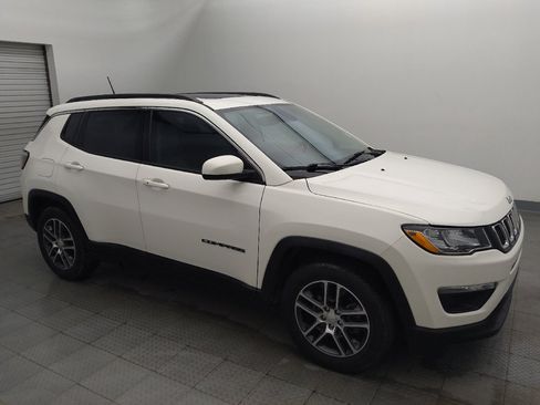 Used 2019 Jeep Compass Latitude w/ Popular Equipment Group FWD image 11