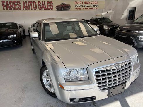 Used 2007 Chrysler 300 Touring image 5
