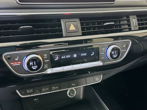 Used 2019 Audi A4 2.0T Premium Plus w/ Premium Plus Package image 23