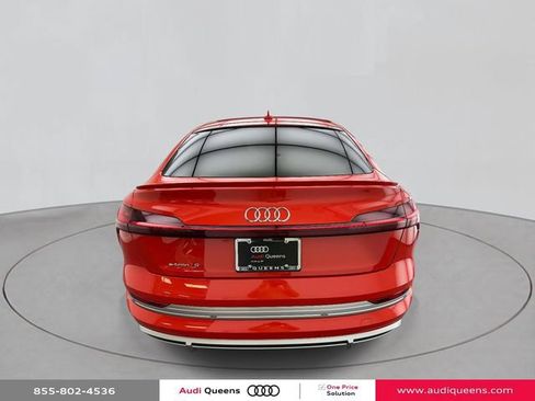 Certified 2022 Audi e-tron S Prestige w/ Prestige Package AWD/4WD image 3