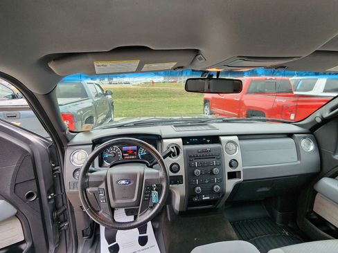 Used 2012 Ford F150 XLT w/ XLT Chrome Pkg image 17