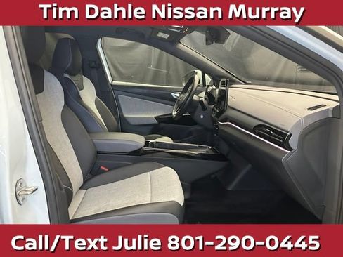 Used 2023 Volkswagen ID.4 Pro AWD/4WD image 15