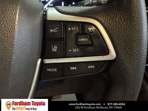 Used 2021 Toyota Sienna LE FWD image 19