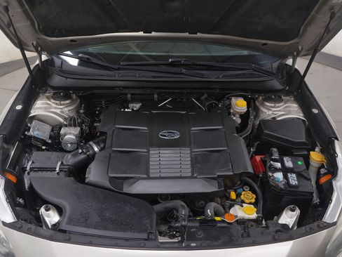 Used 2015 Subaru Outback 3.6R Limited image 35