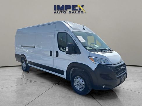 Used 2023 RAM ProMaster 3500 w/ Convenience Group FWD image 7