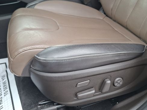Used 2021 Hyundai Santa Fe Limited AWD/4WD image 19