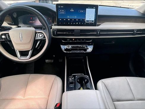 Used 2025 Lincoln Corsair Reserve w/ Jet Appearance Package FWD image 12