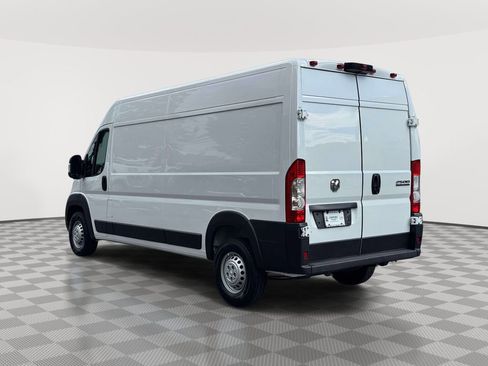 Used 2026 RAM ProMaster 2500 w/ Convenience Group FWD image 5