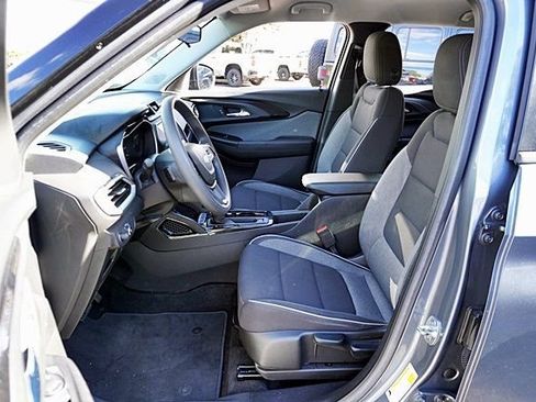 Used 2022 Chevrolet TrailBlazer LS image 14