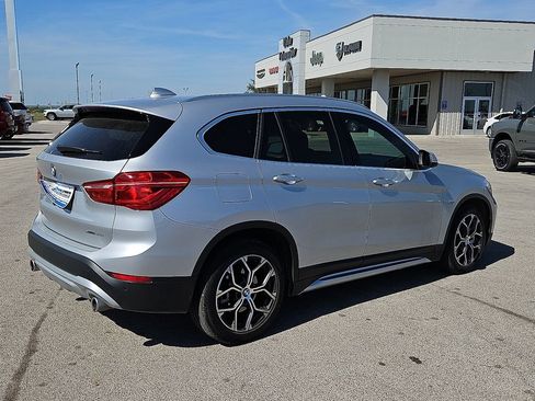 Used 2021 BMW X1 xDrive28i w/ Convenience Package image 8