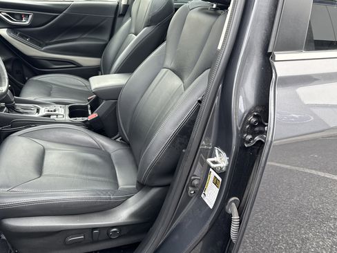 Used 2023 Subaru Forester Limited image 19