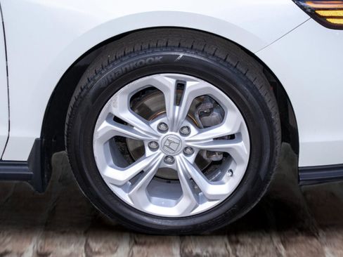 Certified 2024 Honda Accord LX image 36