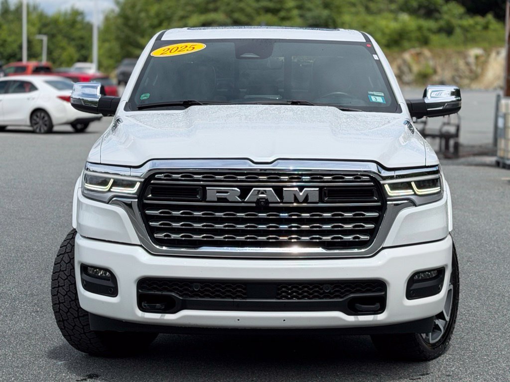 Used 2025 RAM 1500 Limited AWD/4WD image 2