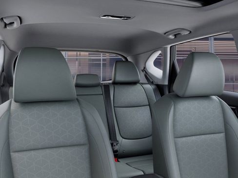 Certified 2025 Kia Seltos SX w/ SX Sunroof Package image 27