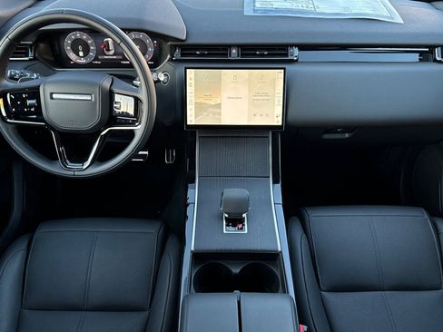New 2024 Land Rover Range Rover Velar Dynamic HSE AWD/4WD image 13