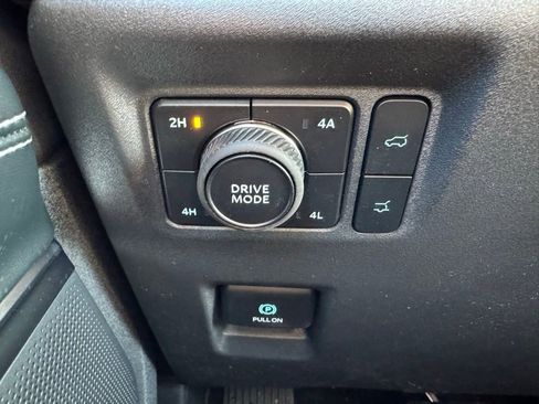 New 2026 Ford Expedition Platinum w/ Stealth Performance Package image 17