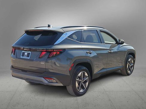 Certified 2025 Hyundai Tucson SEL image 8