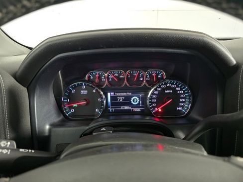 Used 2018 GMC Sierra 1500 SLT image 11