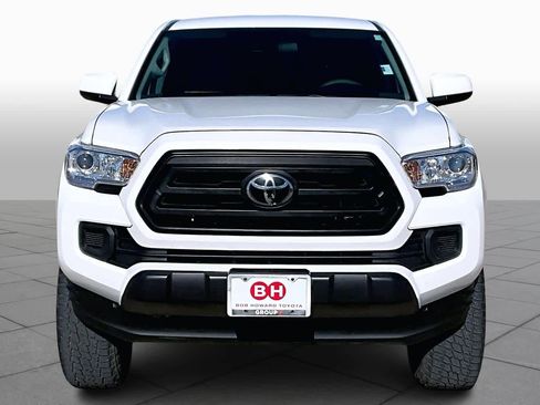 Used 2023 Toyota Tacoma SR image 4