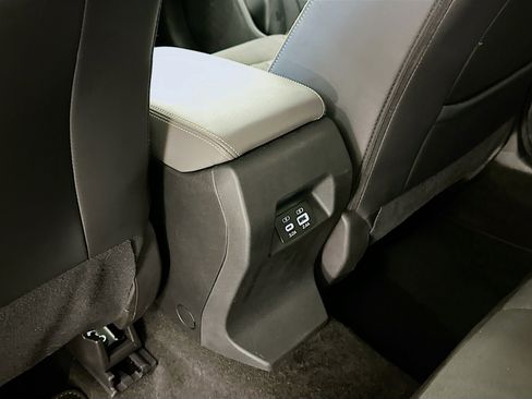 Used 2024 Subaru Crosstrek 2.5i Sport image 28