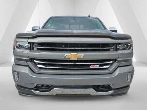 Used 2017 Chevrolet Silverado 1500 LTZ Z71 AWD/4WD image 2