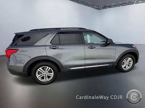 Used 2022 Ford Explorer XLT RWD image 7