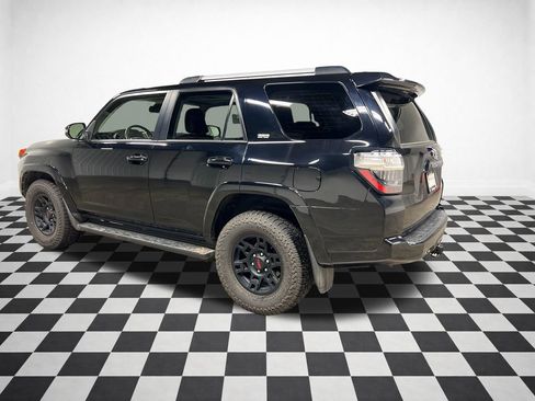 Used 2024 Toyota 4Runner SR5 Premium w/ Moonroof Package AWD/4WD image 6