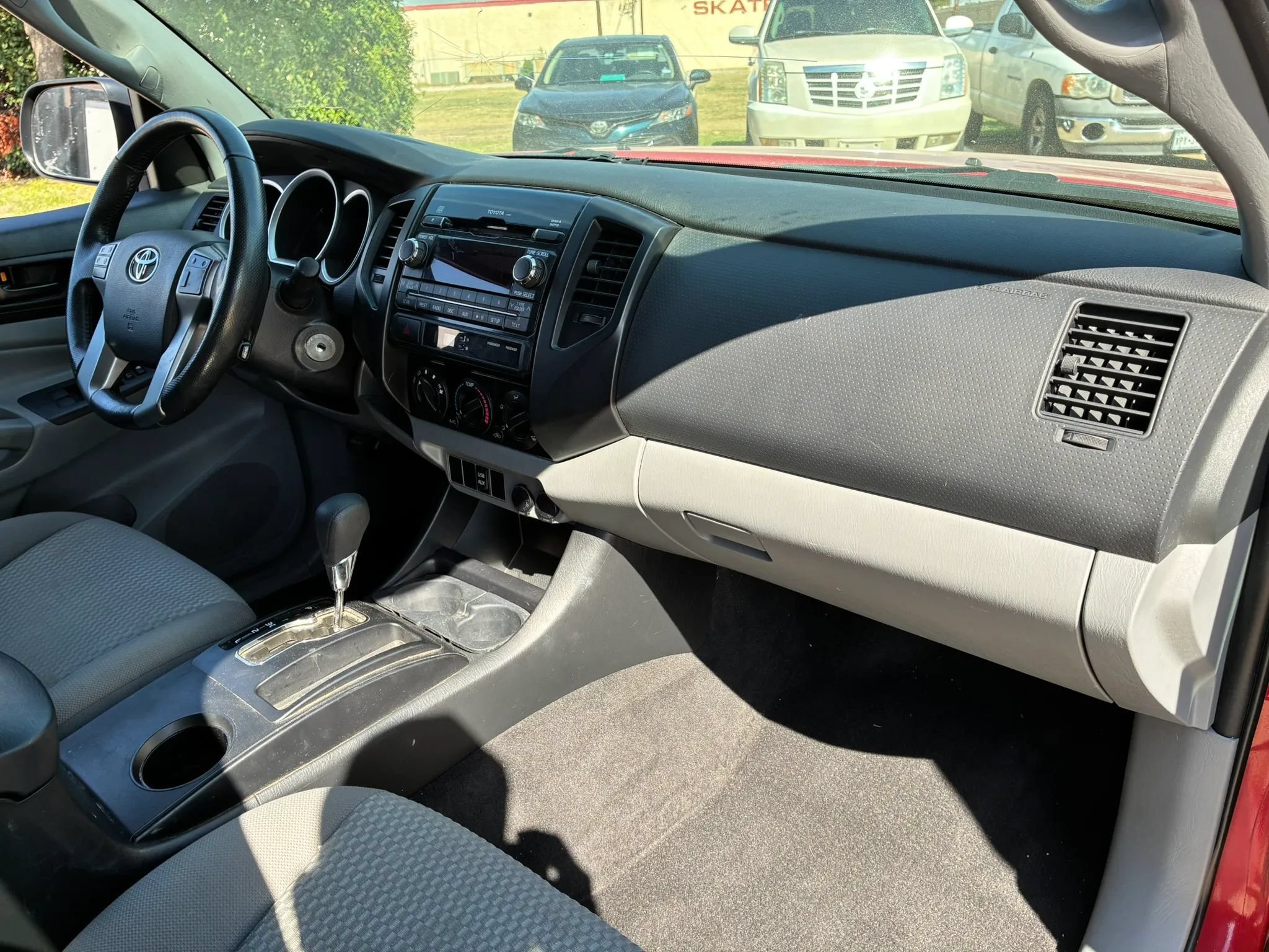 Used 2012 Toyota Tacoma 2WD Double Cab w/ Convenience Pkg image 22