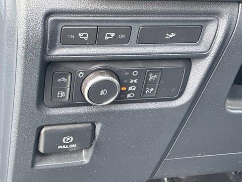 Certified 2022 Ford F150 XLT w/ Equipment Group 302A High image 21