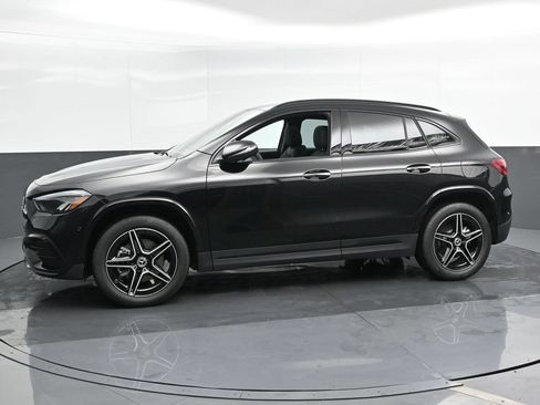 New 2025 Mercedes-Benz GLA 250 4MATIC image 7