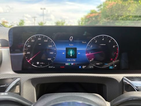 Used 2025 Mercedes-Benz CLA 250 4MATIC image 18