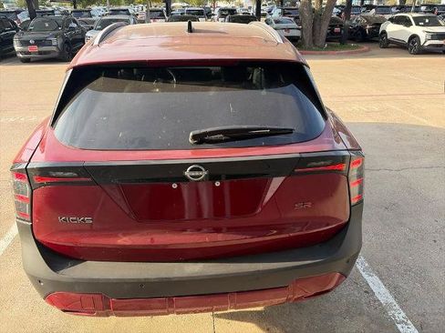 Certified 2026 Nissan Kicks SR FWD image 13