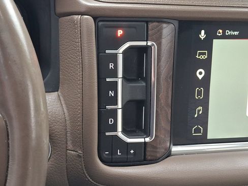 Certified 2024 GMC Yukon Denali w/ Denali Reserve Package AWD/4WD image 17
