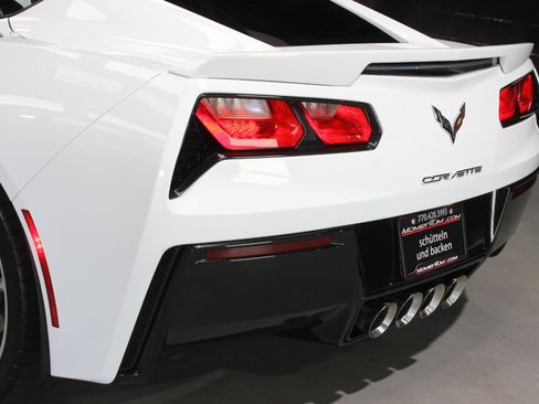 Used 2019 Chevrolet Corvette Stingray Coupe image 15