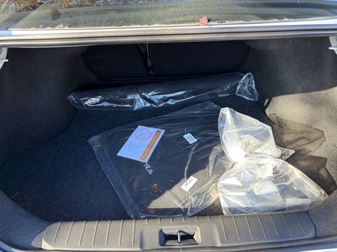 New 2025 Nissan Sentra SV image 32