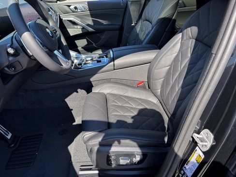 New 2027 BMW X6 xDrive40i w/ Climate Comfort Package AWD/4WD image 15