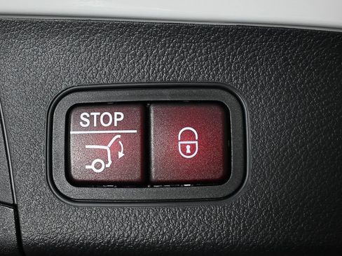 Certified 2026 Mercedes-Benz GLA 250 image 30