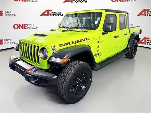 Used 2021 Jeep Gladiator Mojave image 3