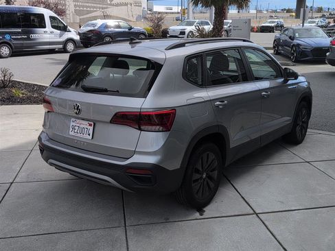 Used 2023 Volkswagen Taos S image 6