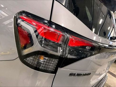 Used 2025 Subaru Forester Premium image 29