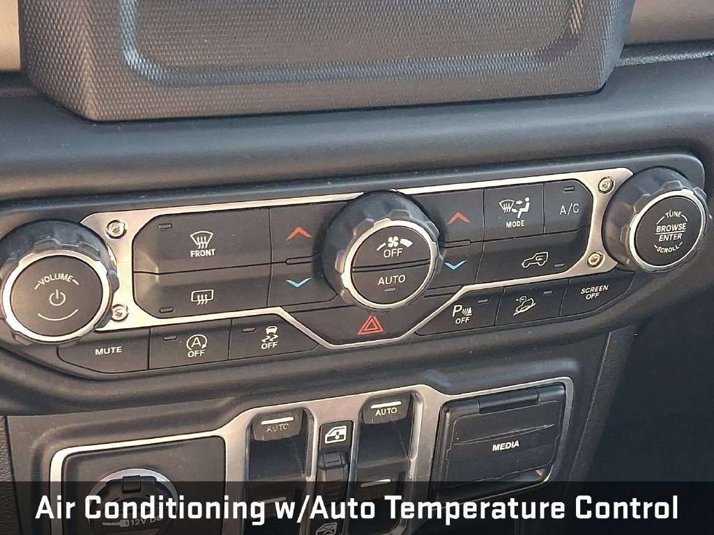 Used 2018 Jeep Wrangler Unlimited Sport S AWD/4WD image 21