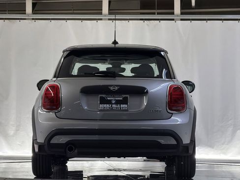 Used 2024 MINI Cooper 2-Door Hardtop FWD image 10