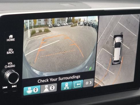 New 2025 Honda Pilot TrailSport image 5