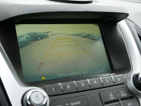 Used 2016 Chevrolet Equinox LTZ w/ Enhanced Convenience Package image 26